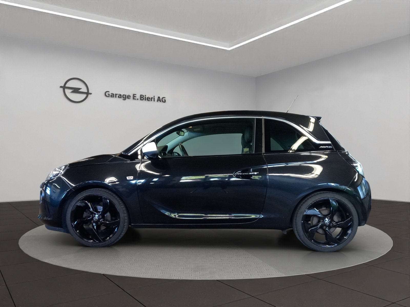 OPEL Adam 1.4i eFLEX Black & White S/S, Petrol, Second hand / Used, Manual - 4