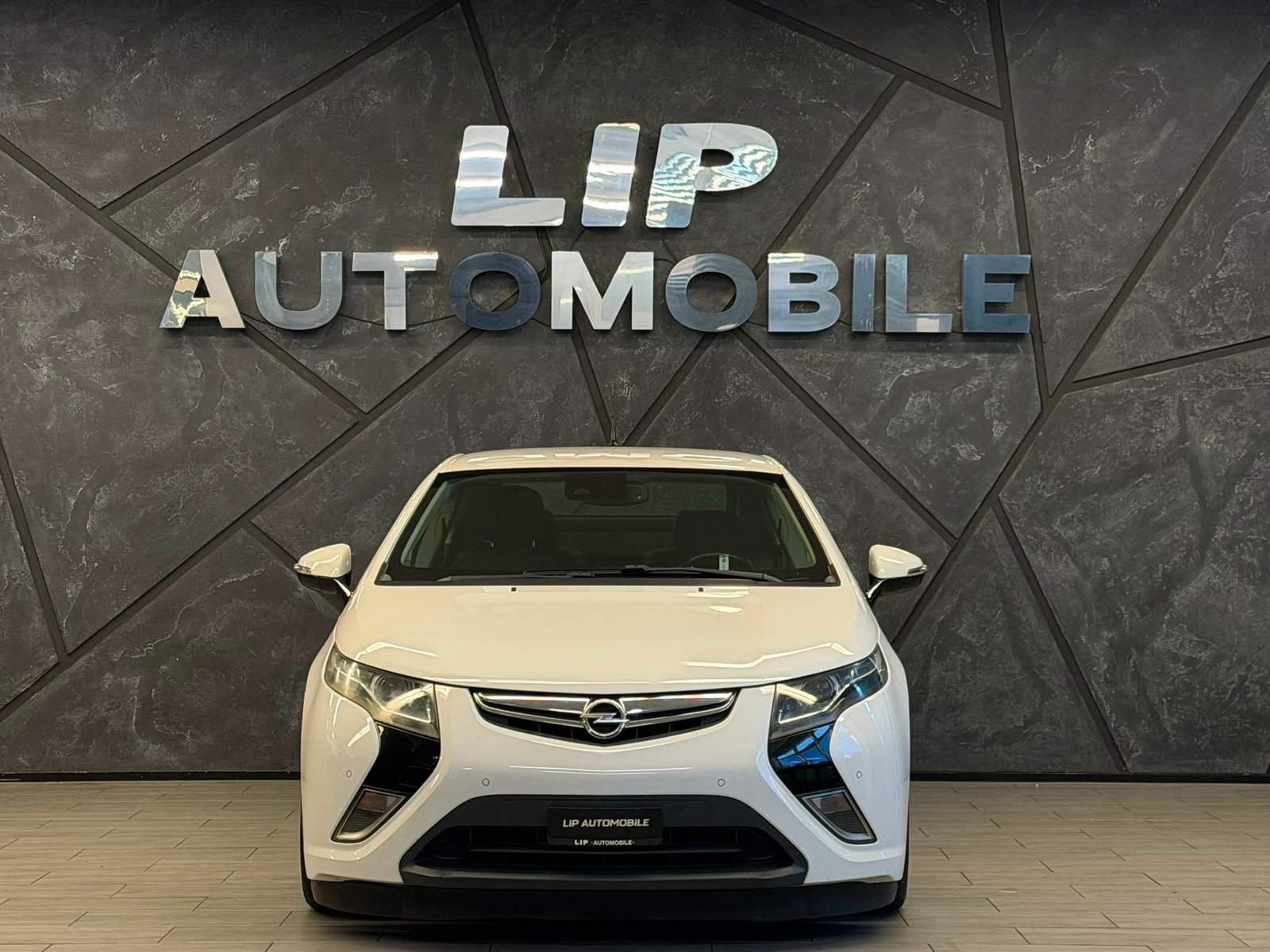 OPEL Ampera E-REV, Benzin, Occasion / Gebraucht, Automatik - 2