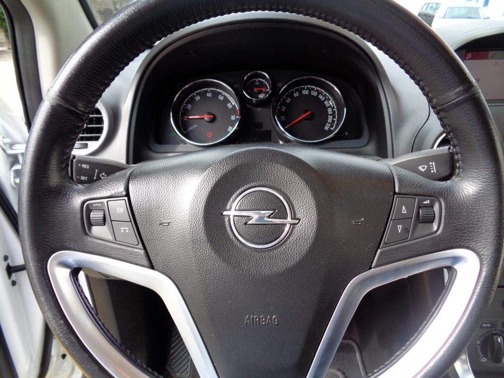 OPEL Antara 2.4 Enjoy 4x4 Automat, Benzin, Occasion / Gebraucht, Automatik - 6