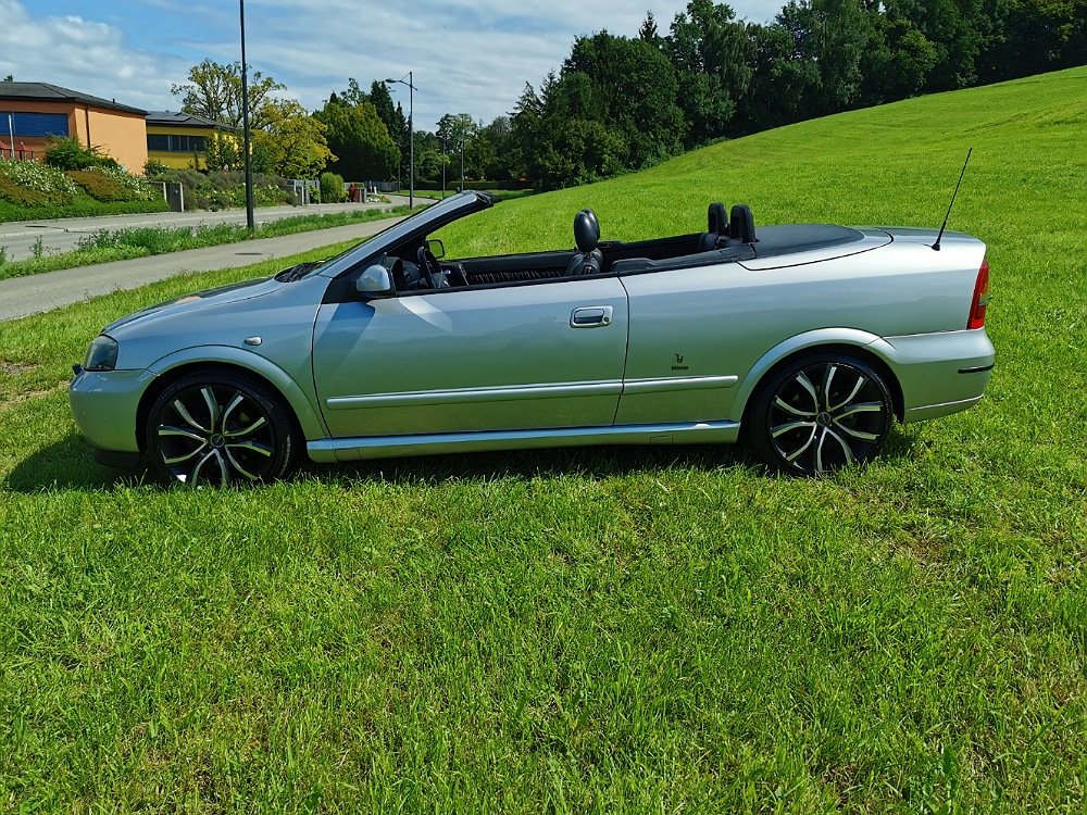 OPEL Astra Cabrio 2.2i 16V Bertone Edition, Benzin, Occasion / Gebraucht, Handschaltung - 5