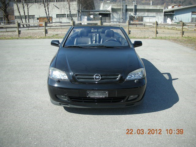 OPEL Astra Cabriolet 2.0i 16V Turbo, Petrol, Second hand / Used, Manual - 3