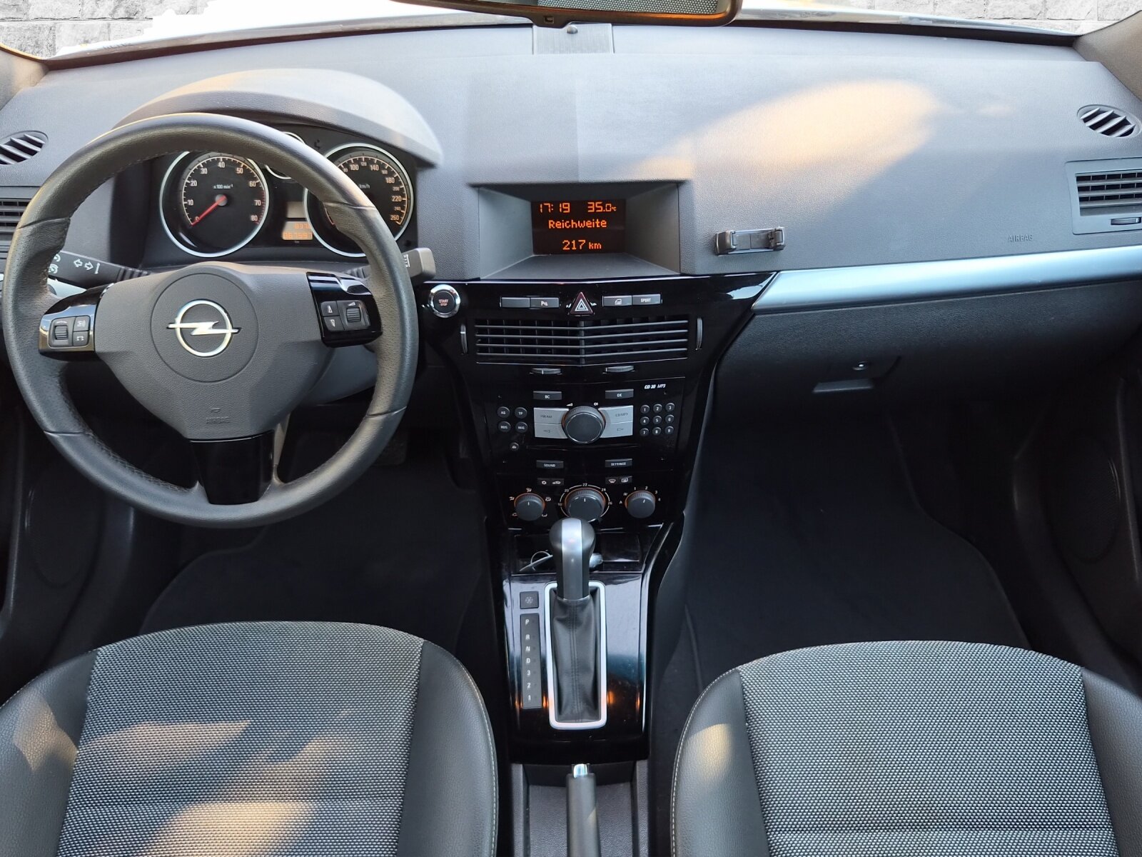 OPEL Astra TwinTop 1.8i 16V 140 Cosmo, Benzina, Occasioni / Usate, Automatico - 6