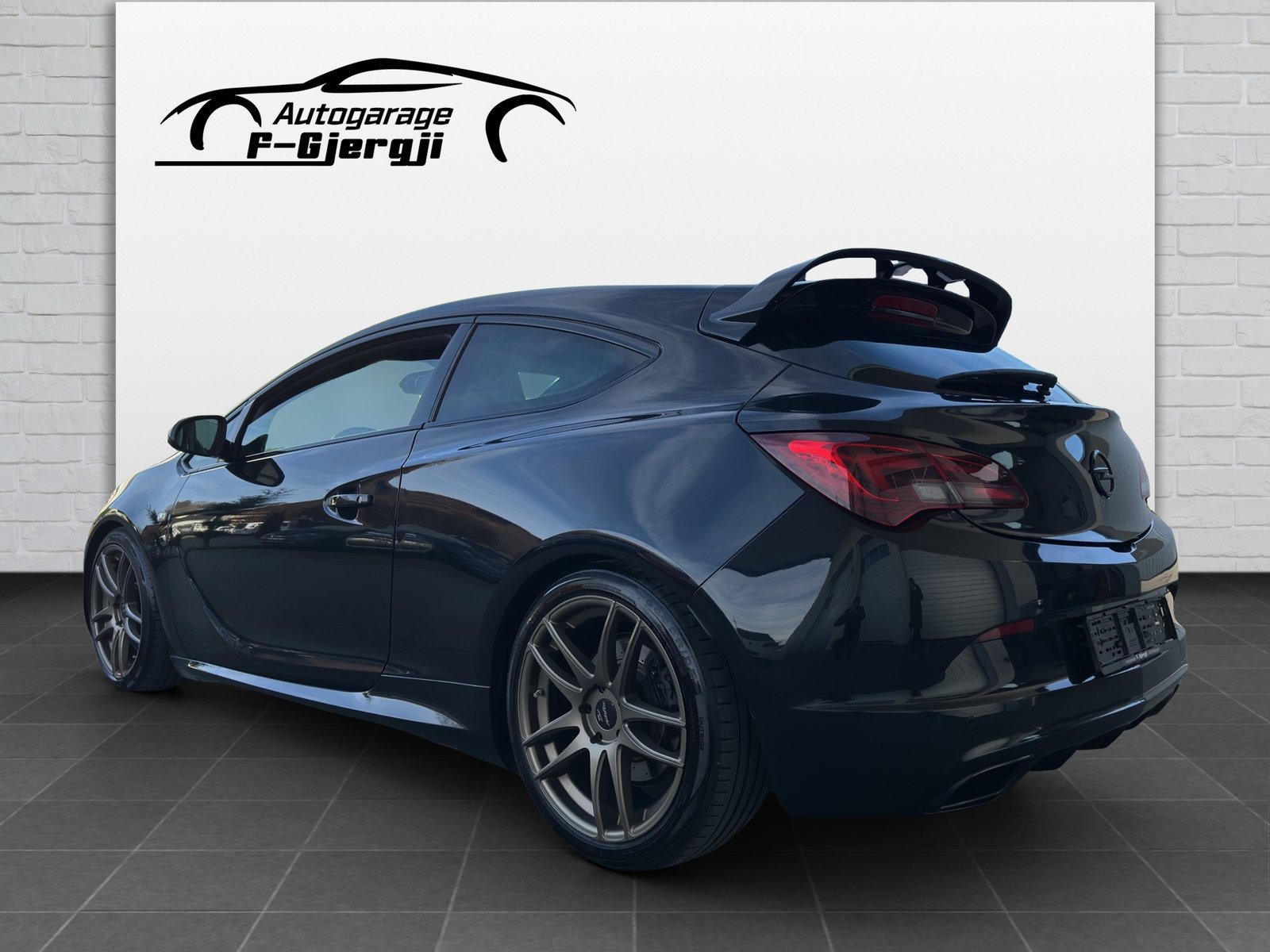 OPEL Astra GTC 2.0i 16V Turbo OPC, Petrol, Second hand / Used, Manual - 4