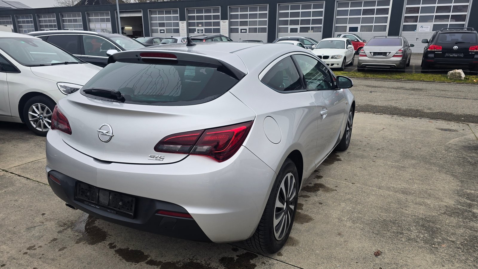 OPEL Astra GTC 1.4i 16V Turbo Sport, Petrol, Second hand / Used, Manual - 4