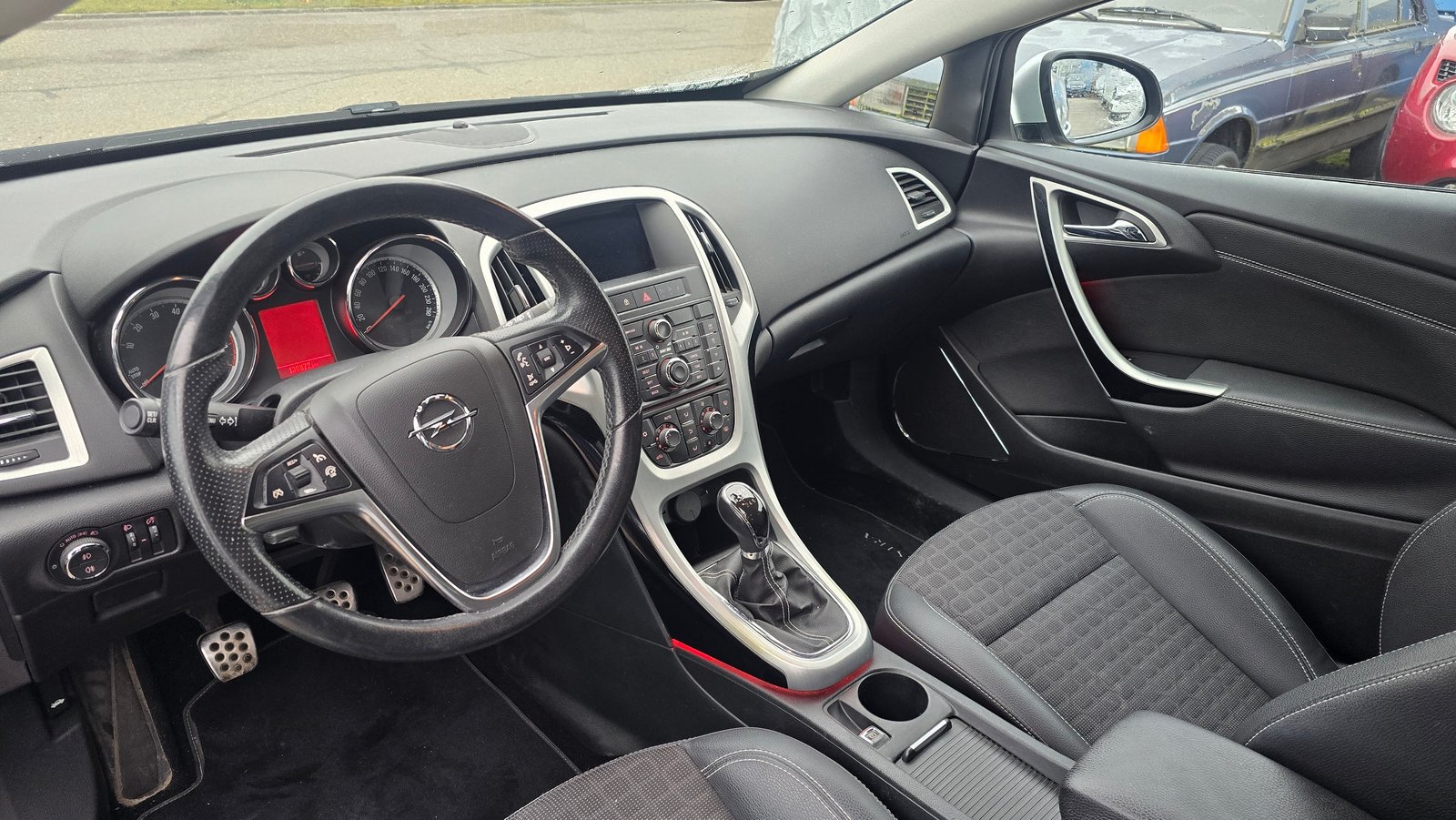 OPEL Astra GTC 1.4i 16V Turbo Sport, Petrol, Second hand / Used, Manual - 7