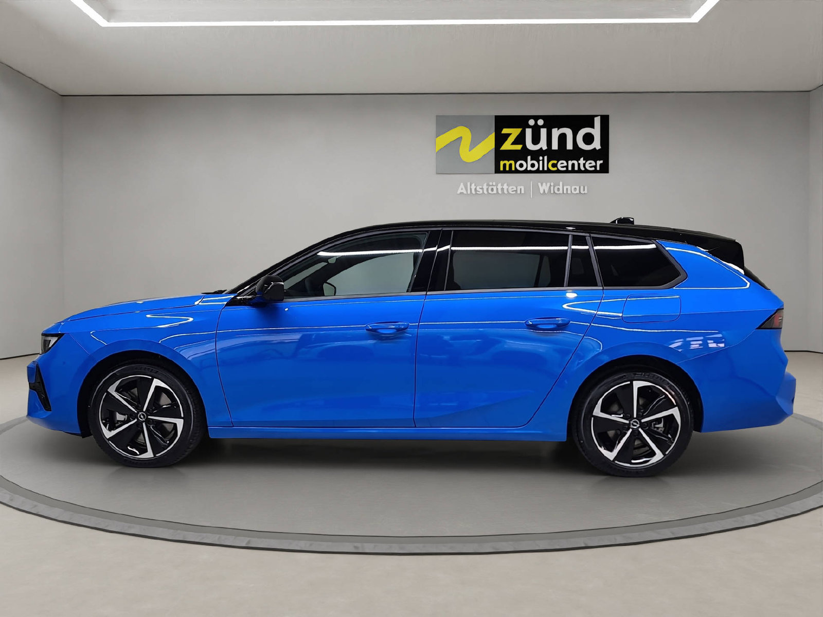 OPEL Astra Sports Tourer 1.6 T PHEV 195 GS, Plug-in-Hybrid Benzin/Elektro, Neues Fahrzeug mit Tageszulassung, Automatik - 2