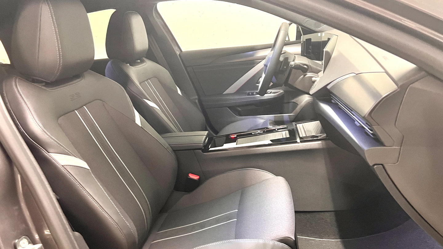 OPEL Astra Sports Tourer 1.6 T PHEV 180 Swiss Plus, Plug-in-Hybrid Benzin/Elektro, Neuwagen, Automatik - 7