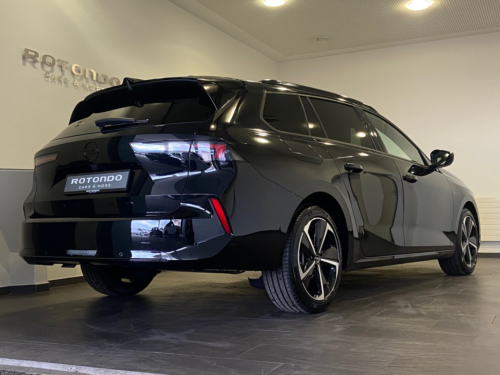 OPEL Astra Sports Tourer 1.2i Turbo GS Automat, Petrol, New car, Automatic - 2