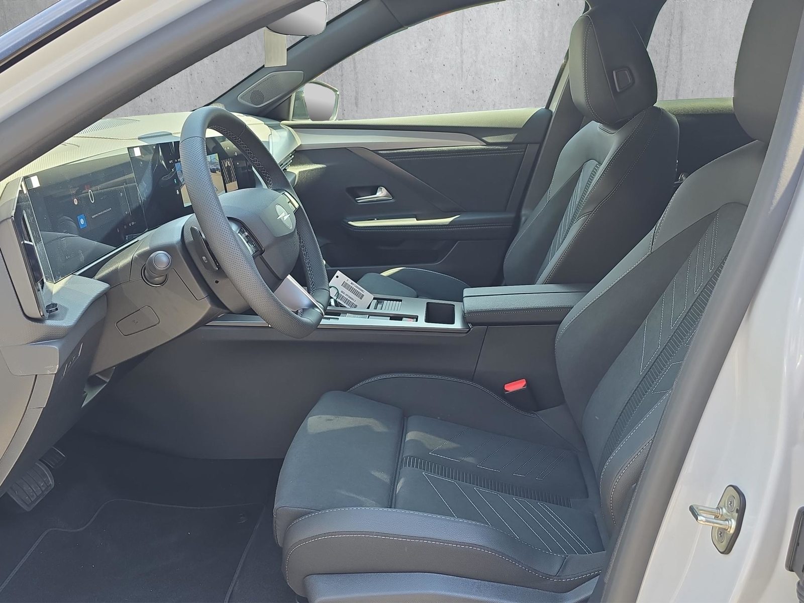 OPEL Astra-e Sports Tourer Ultimate, Electric, New car, Automatic - 7