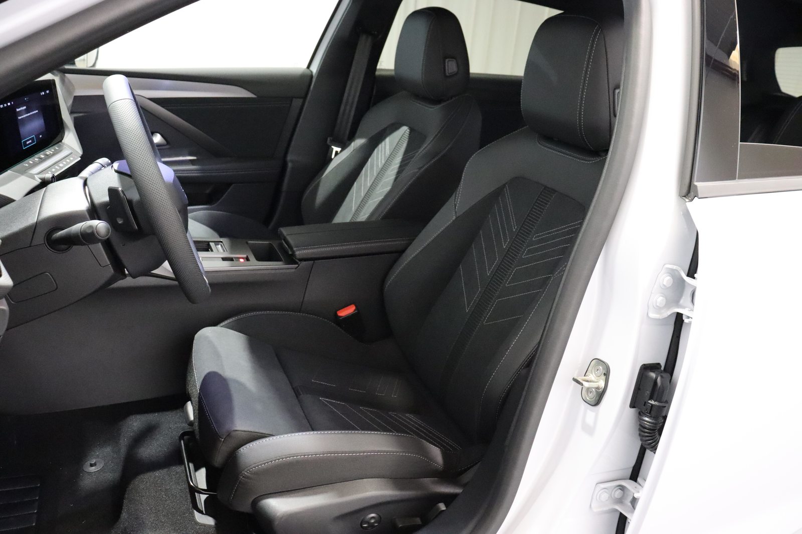 OPEL Astra-e Sports Tourer Ultimate, Elettrica, Auto nuove, Automatico - 4