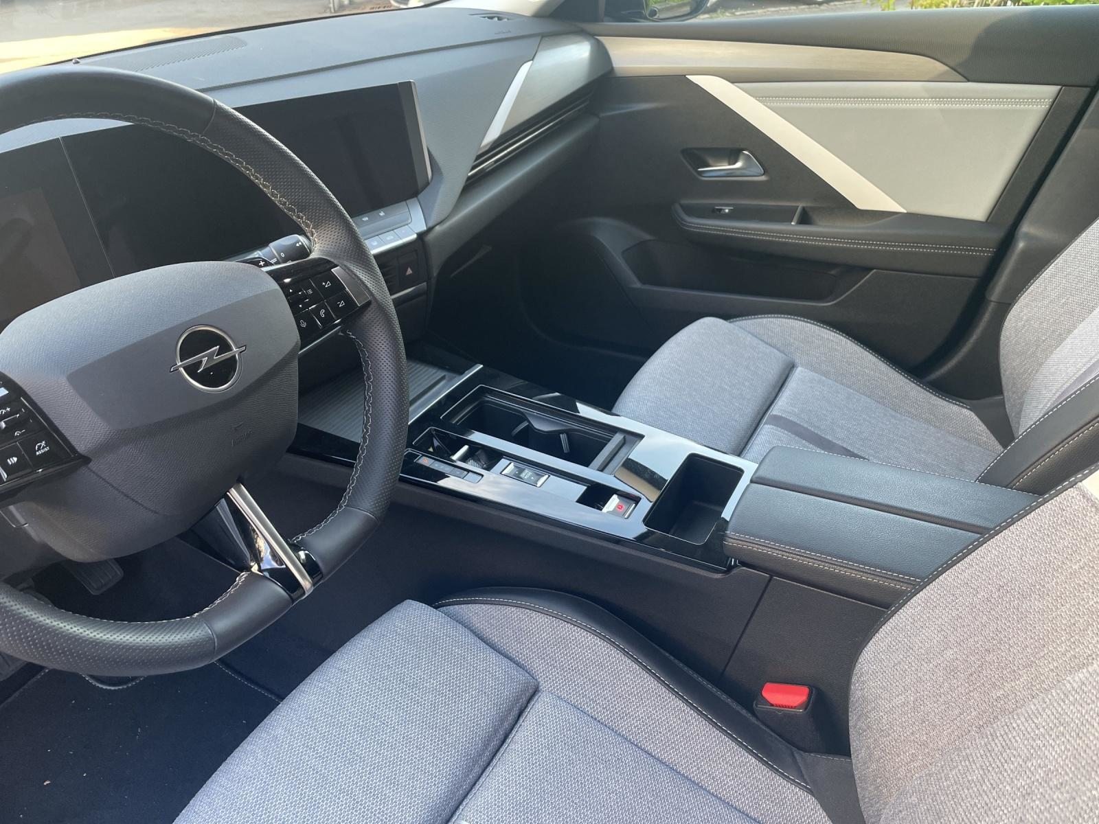 OPEL Astra Sports Tourer 1.6 T PHEV 180 Swiss, Plug-in-Hybrid Petrol/Electric, Second hand / Used, Automatic - 5