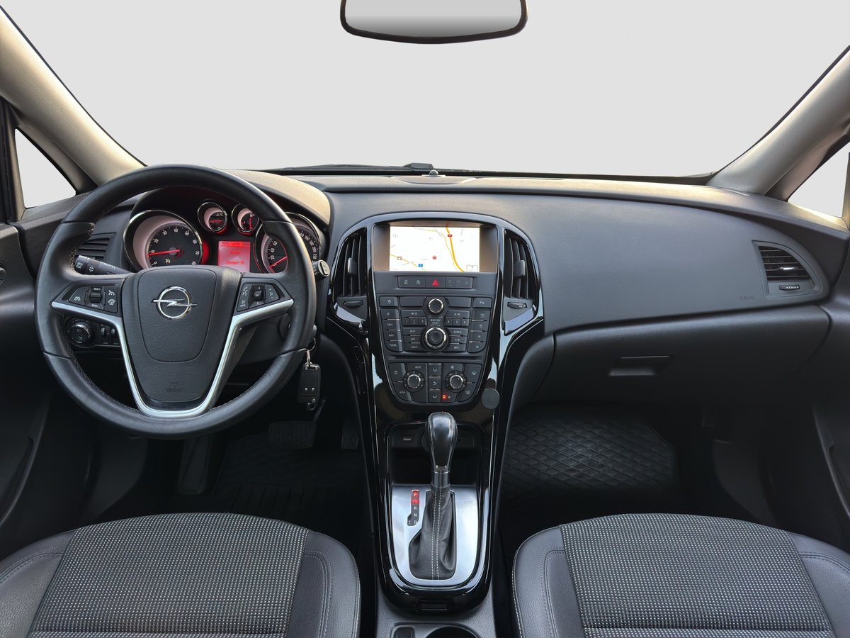 OPEL Astra SportsTourer 1.6i 16V Turbo Cosmo Automatic, Benzin, Occasion / Gebraucht, Automatik - 4