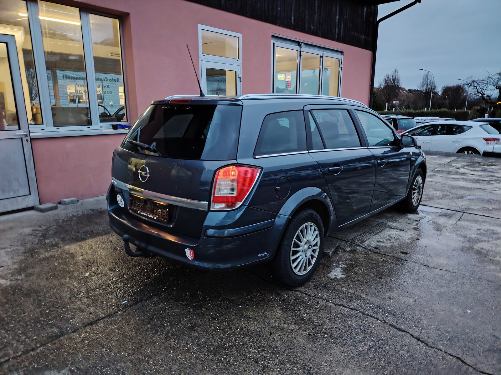 OPEL Astra Caravan 1.8i 16V Anniversary Ed. Aut., Benzin, Occasion / Gebraucht, Automat - 5