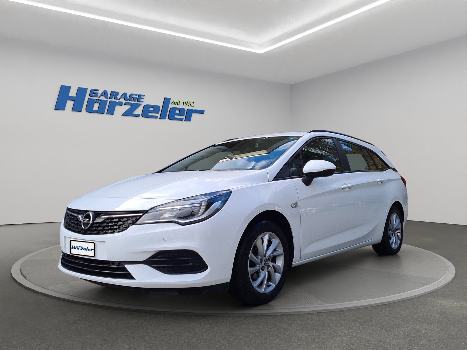 OPEL Astra K Kombi 1.2 T 145 Edition S/S, Petrol, Second hand / Used, Manual - 2