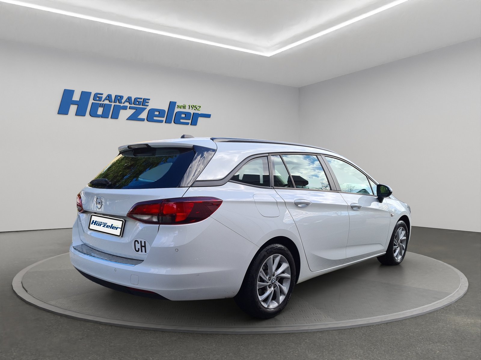 OPEL Astra K Kombi 1.2 T 145 Edition S/S, Petrol, Second hand / Used, Manual - 6