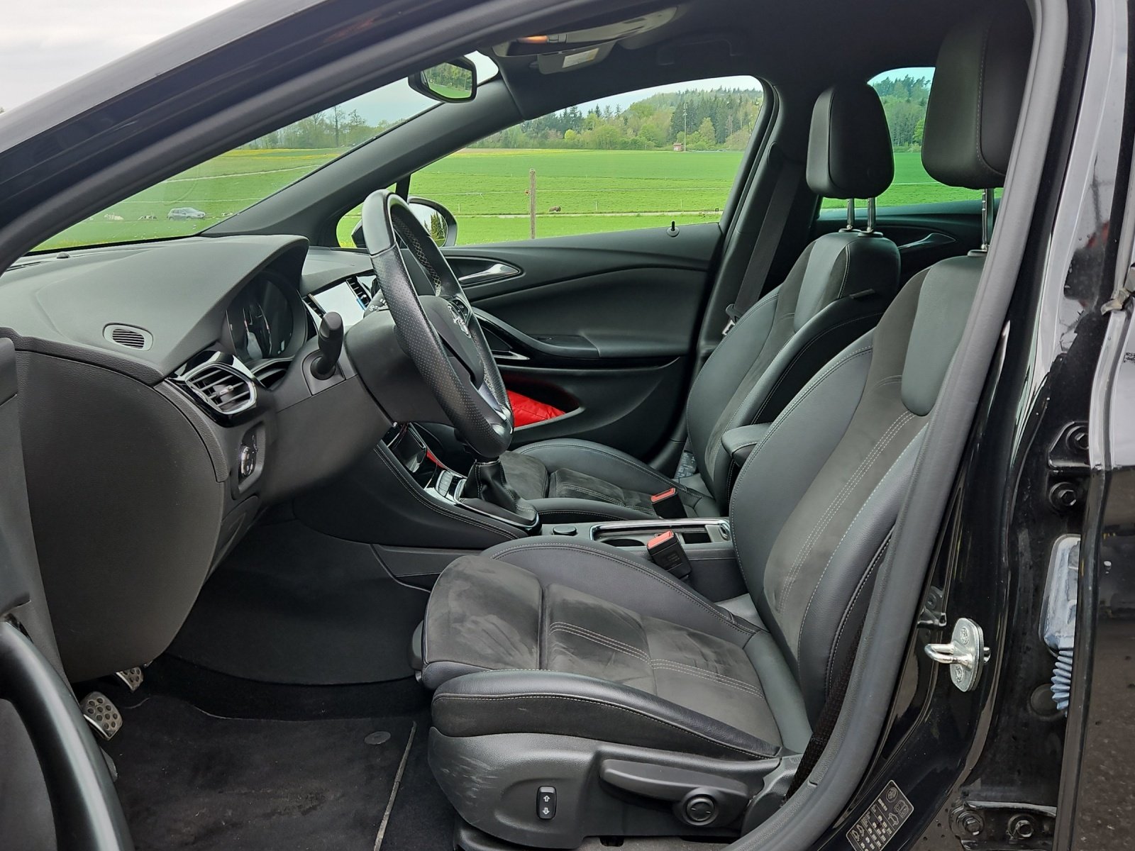 OPEL Astra Sports Tourer 1.2 T 145 Ultimate S/S, Petrol, Second hand / Used, Manual - 7