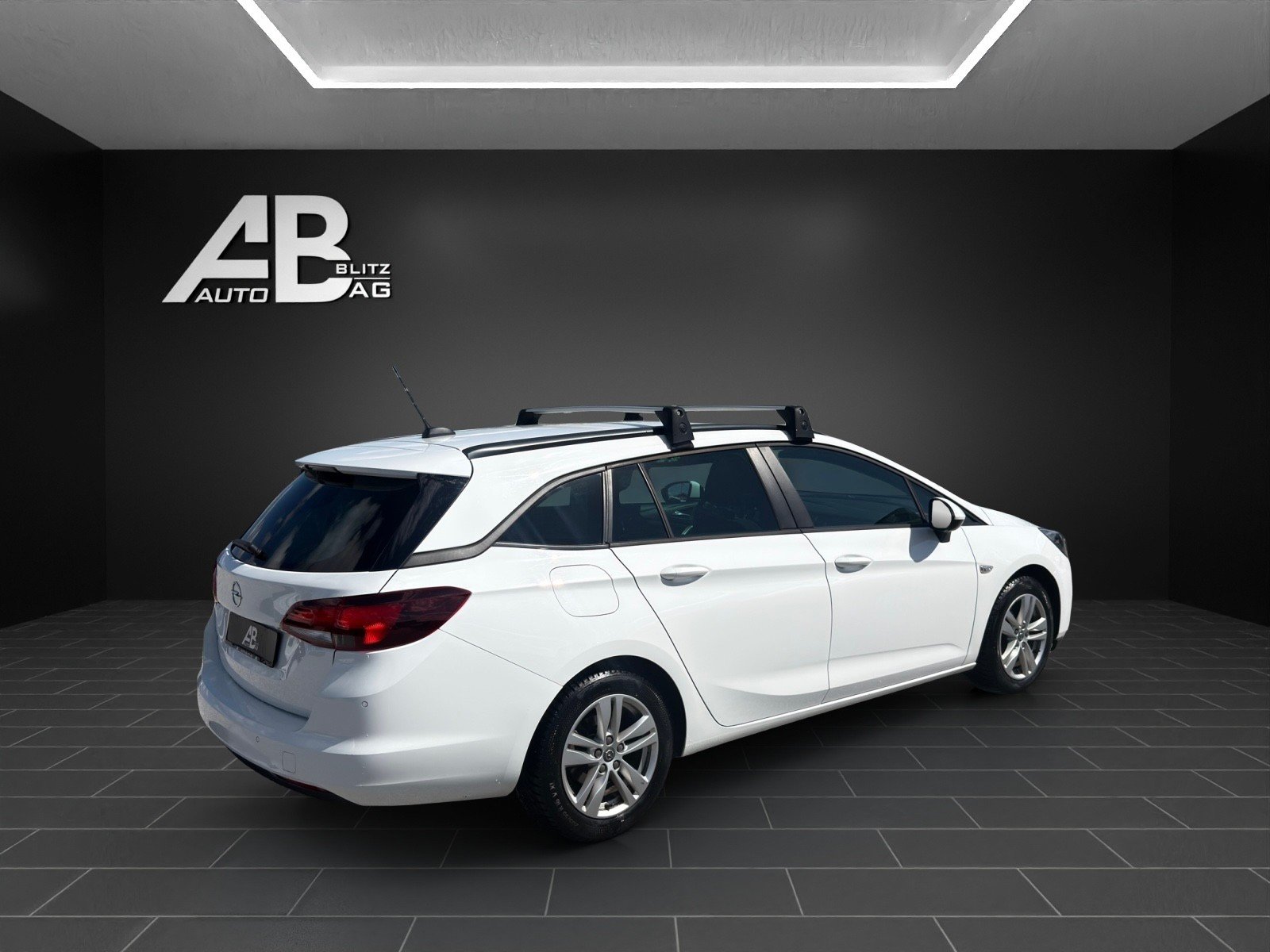 OPEL Astra Sports Tourer 1.5 CDTi Edition, Diesel, Second hand / Used, Manual - 5