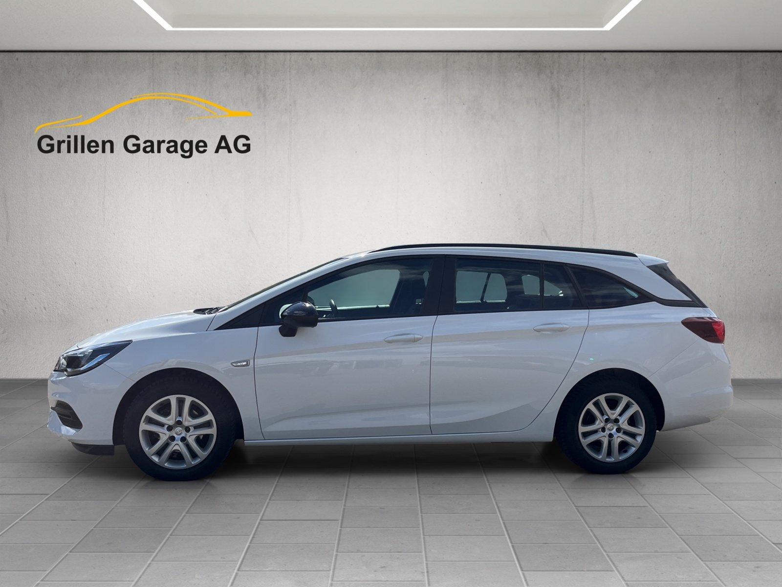OPEL Astra Sports Tourer 1.2 T Edition S/S, Petrol, Second hand / Used, Manual - 3
