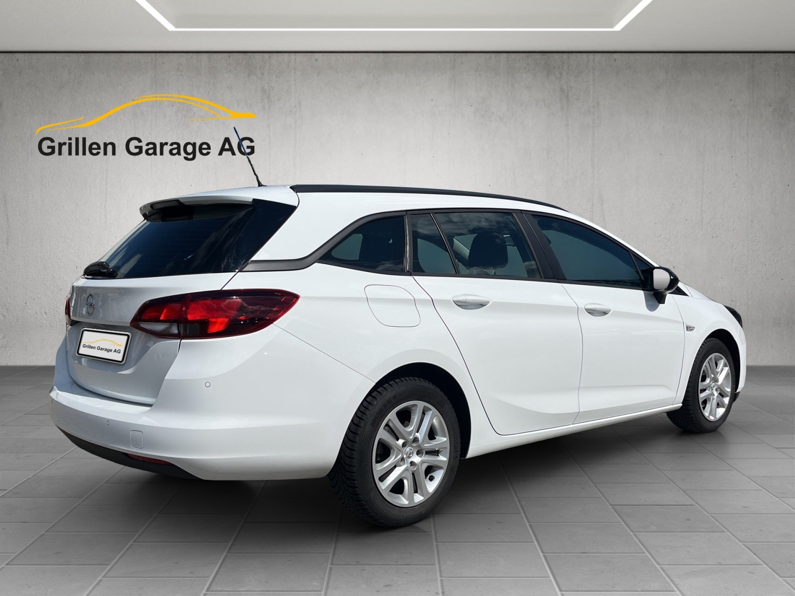 OPEL Astra Sports Tourer 1.2 T Edition S/S, Petrol, Second hand / Used, Manual - 6