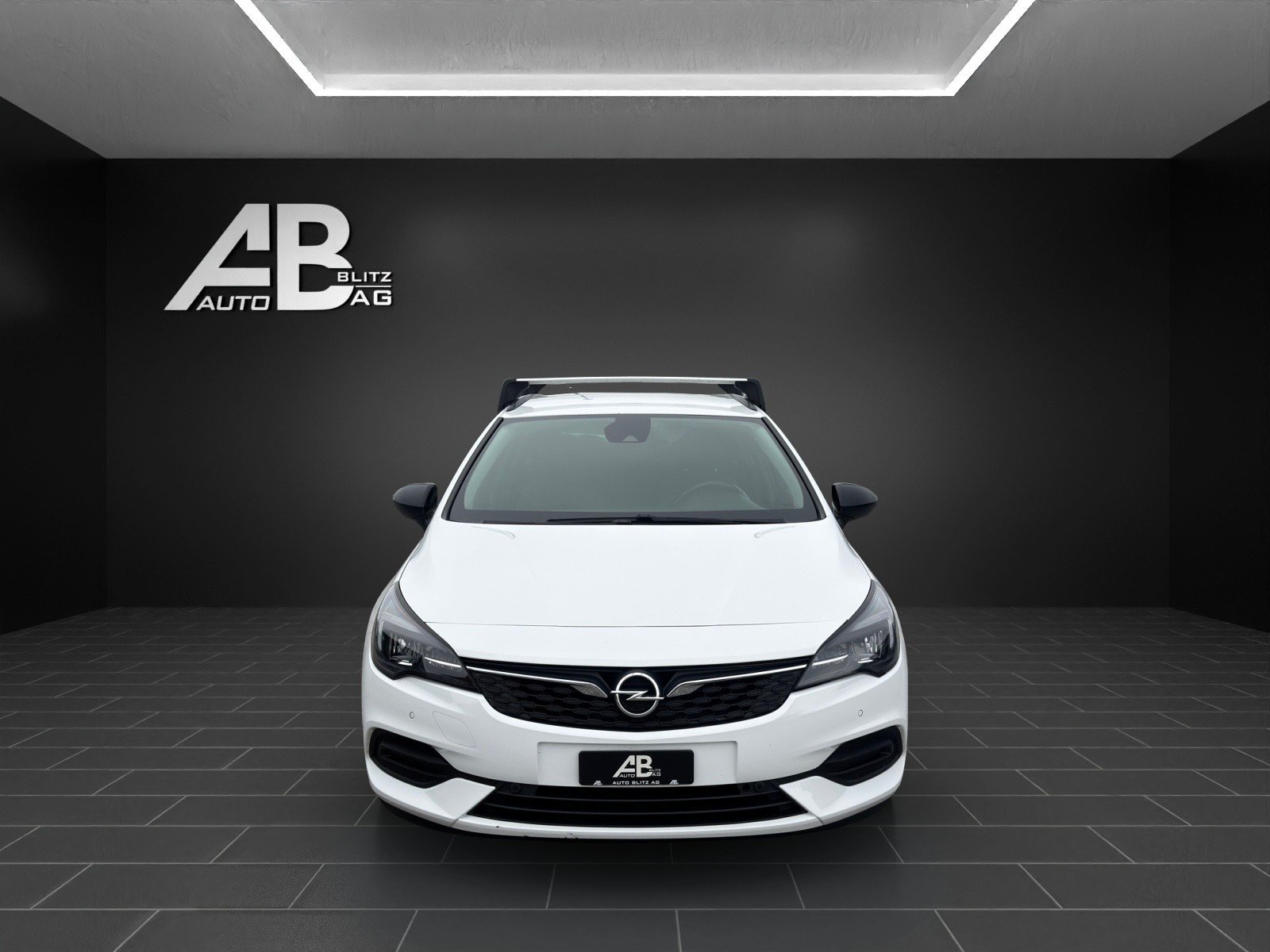 OPEL Astra Sports Tourer 1.2i Turbo Edition mit 145 PS