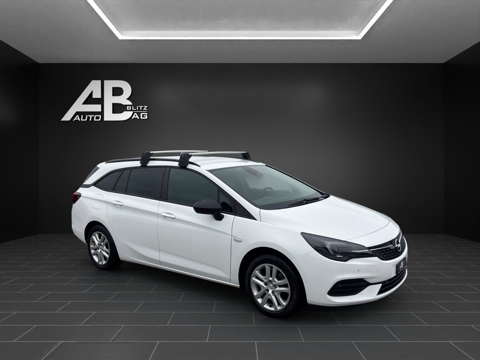 OPEL Astra Sports Tourer 1.2i Turbo Edition mit 145 PS, Benzin, Occasion / Gebraucht, Handschaltung - 6