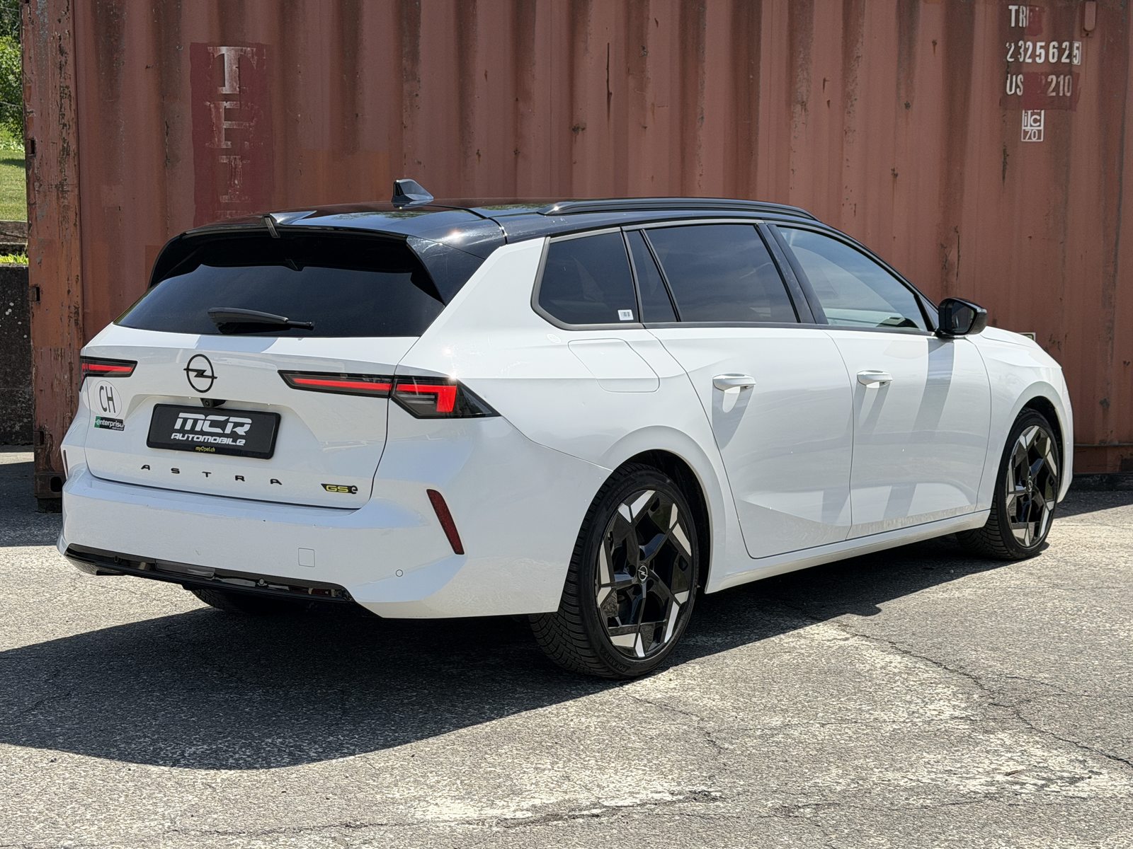 OPEL Astra Sports Tourer 1.6 T PHEV 225 GSe, Plug-in-Hybrid Benzin/Elektro, Occasion / Gebraucht, Automatik - 2