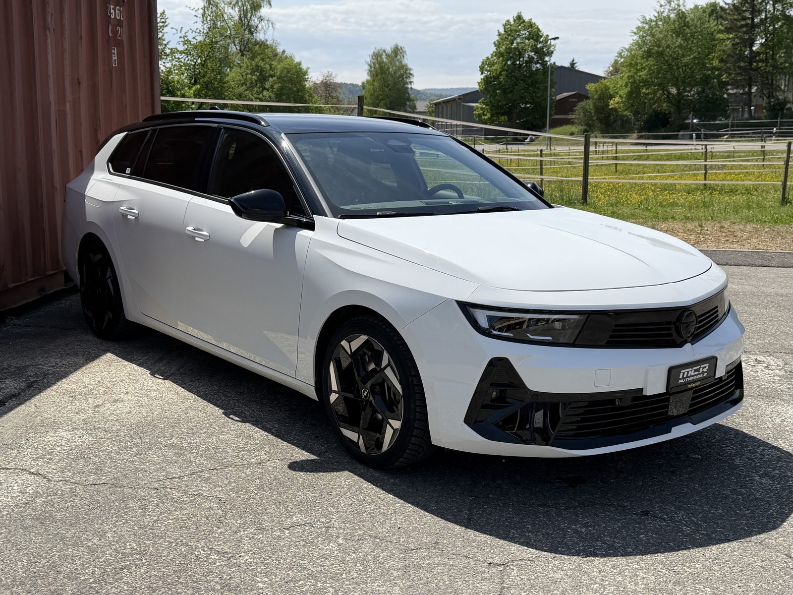 OPEL Astra Sports Tourer 1.6 T PHEV 225 GSe, Plug-in-Hybrid Benzin/Elektro, Occasion / Gebraucht, Automatik - 3