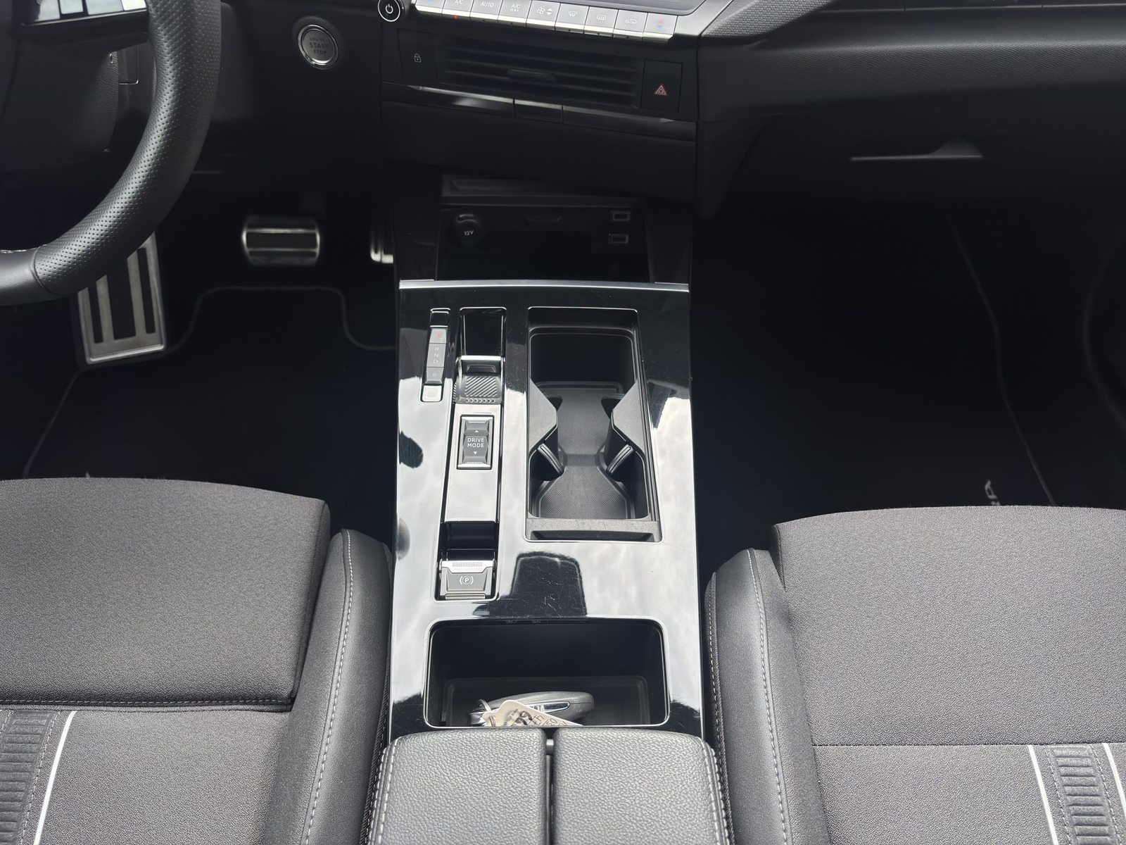 OPEL Astra Sports Tourer 1.6 T PHEV 180 GS, Hybride Rechargeable Essence/Électricité, Occasion / Utilisé, Automatique - 7