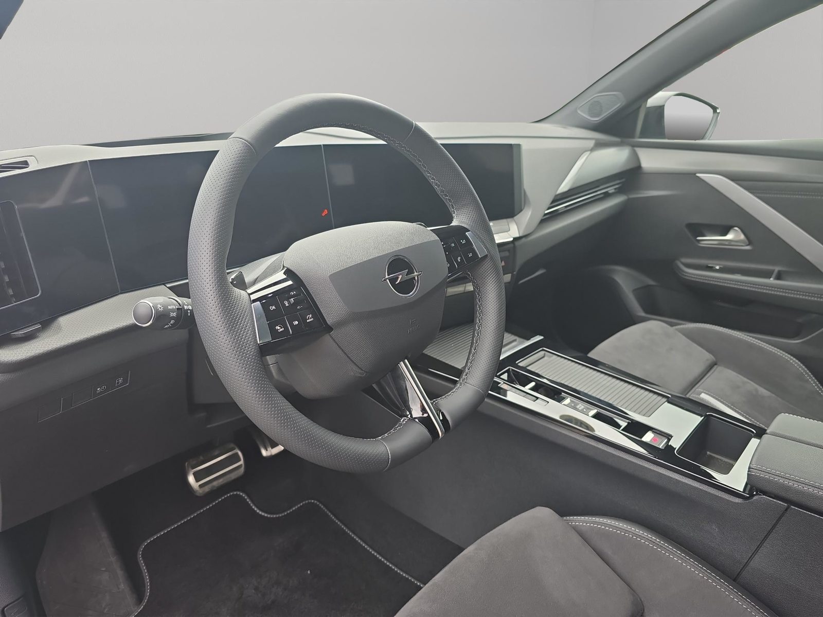 OPEL Astra Sports Tourer 1.6 T PHEV 225 GSe, Plug-in-Hybrid Petrol/Electric, Second hand / Used, Automatic - 5