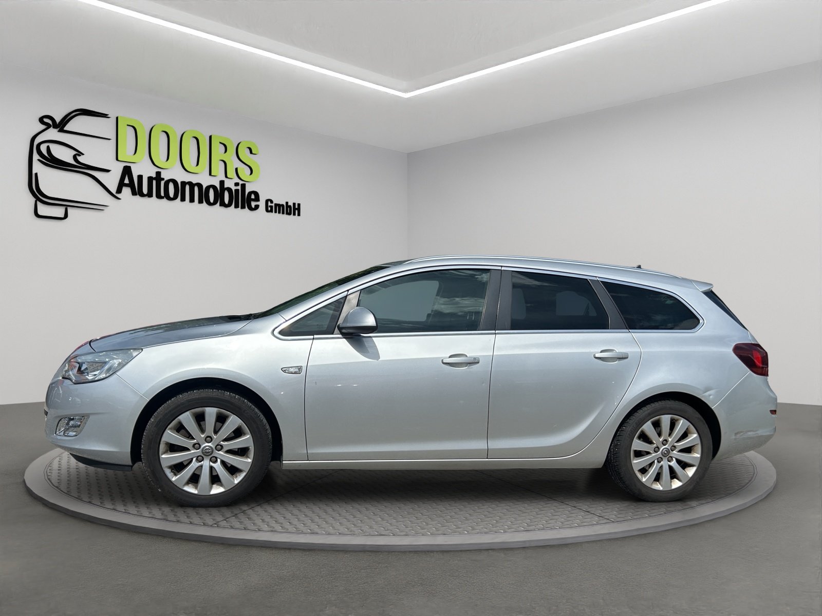 OPEL Astra SportsTourer 1.6i 16V Turbo Sport, Petrol, Second hand / Used, Manual - 4