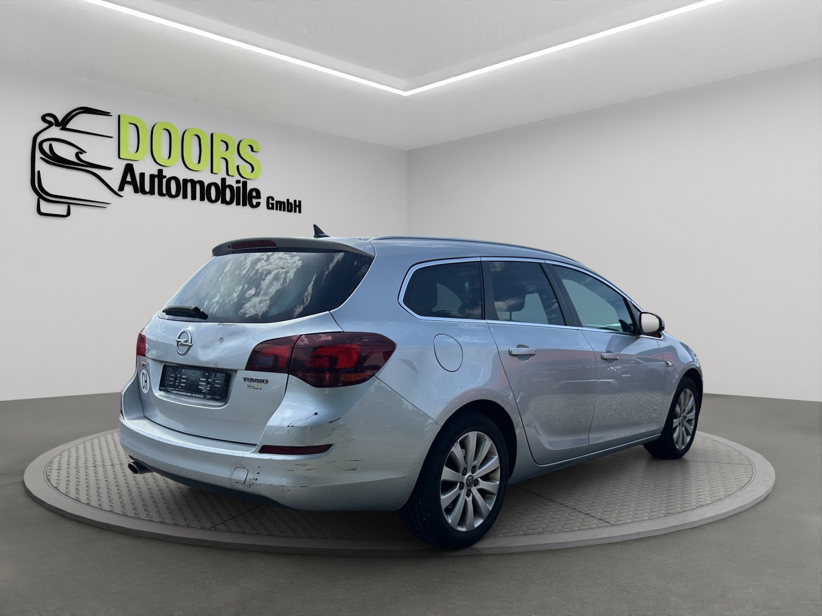 OPEL Astra SportsTourer 1.6i 16V Turbo Sport, Petrol, Second hand / Used, Manual - 6