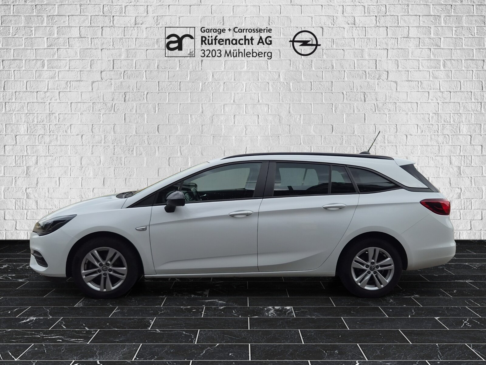 OPEL Astra Sports Tourer 1.4 T Edition S/S, Petrol, Second hand / Used, Automatic - 5