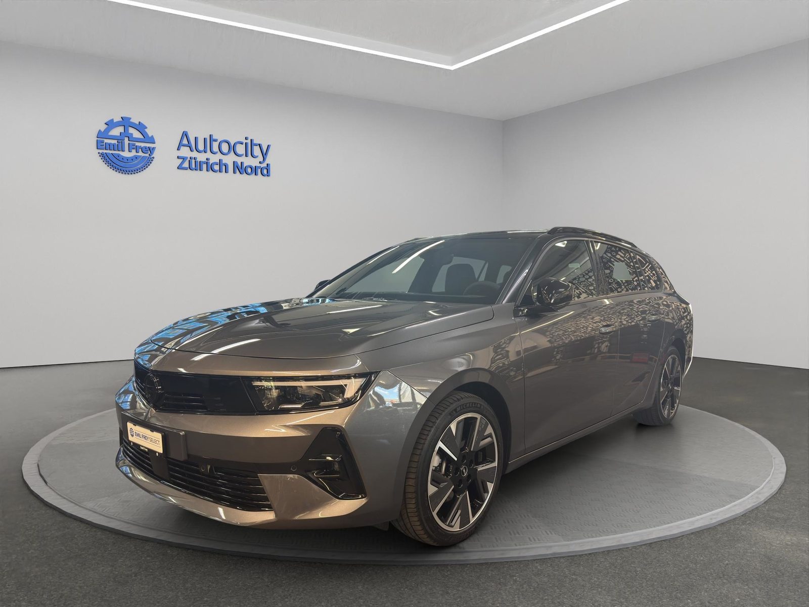 OPEL Astra-e Sports Tourer Swiss Plus