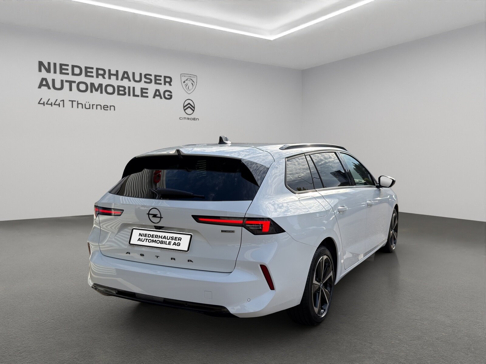 OPEL Astra Sports Tourer 1.6 T PHEV, Voll-Hybrid Benzin/Elektro, Occasion / Gebraucht, Automatik - 3
