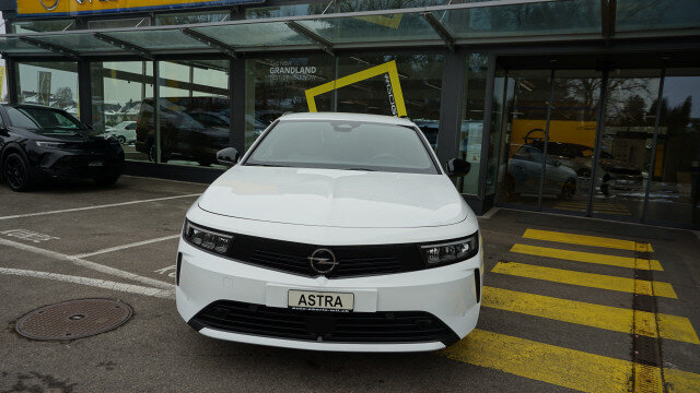 OPEL Astra ST 1.2i MHEV Edit.
