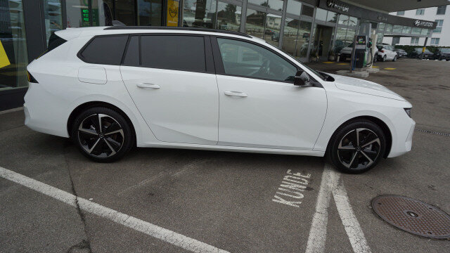 OPEL Astra ST 1.2i MHEV Edit., Second hand / Used, Automatic - 4
