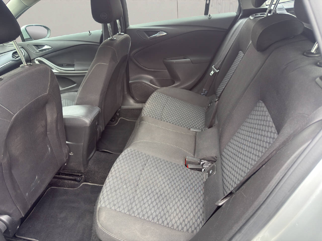 OPEL Astra Sports Tourer 1.6 CDTI 136 Enjoy, Diesel, Occasion / Utilisé, Automatique - 6