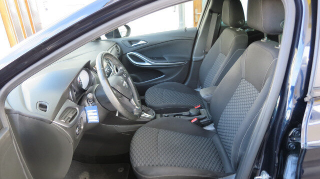 OPEL Astra 1.6 CDTi ecoF Enjoy, Second hand / Used, Automatic - 5