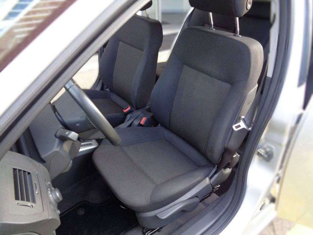 OPEL ASTRA 1.8i, Benzin, Occasion / Gebraucht, Automatik - 6