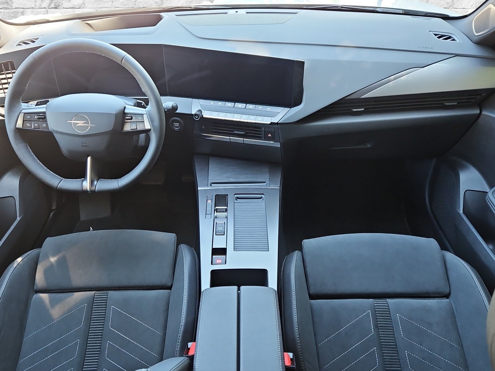 OPEL Astra-e Sports Tourer Ultimate, Electric, Ex-demonstrator, Automatic - 6