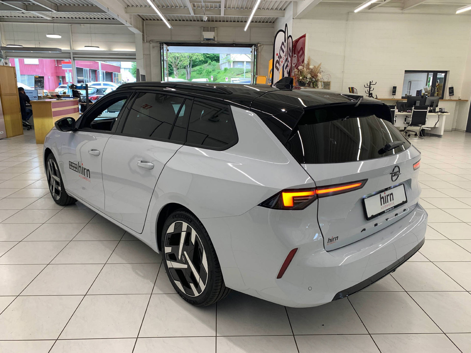 OPEL Astra-e Sports Tourer Ultimate, Electric, Ex-demonstrator, Automatic - 6