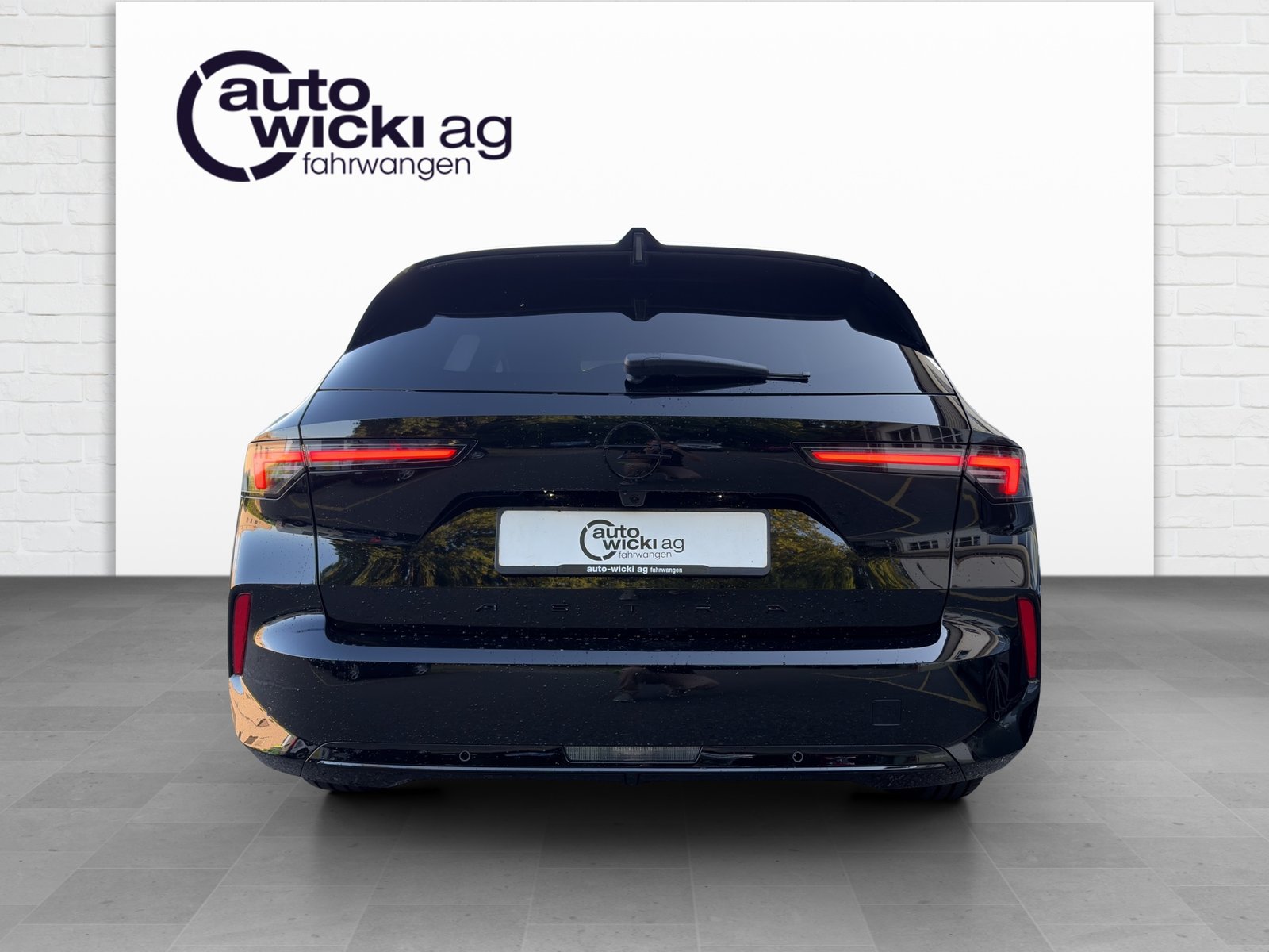 OPEL Astra Sports Tourer 1.2 T 130 GS, Petrol, Ex-demonstrator, Automatic - 3