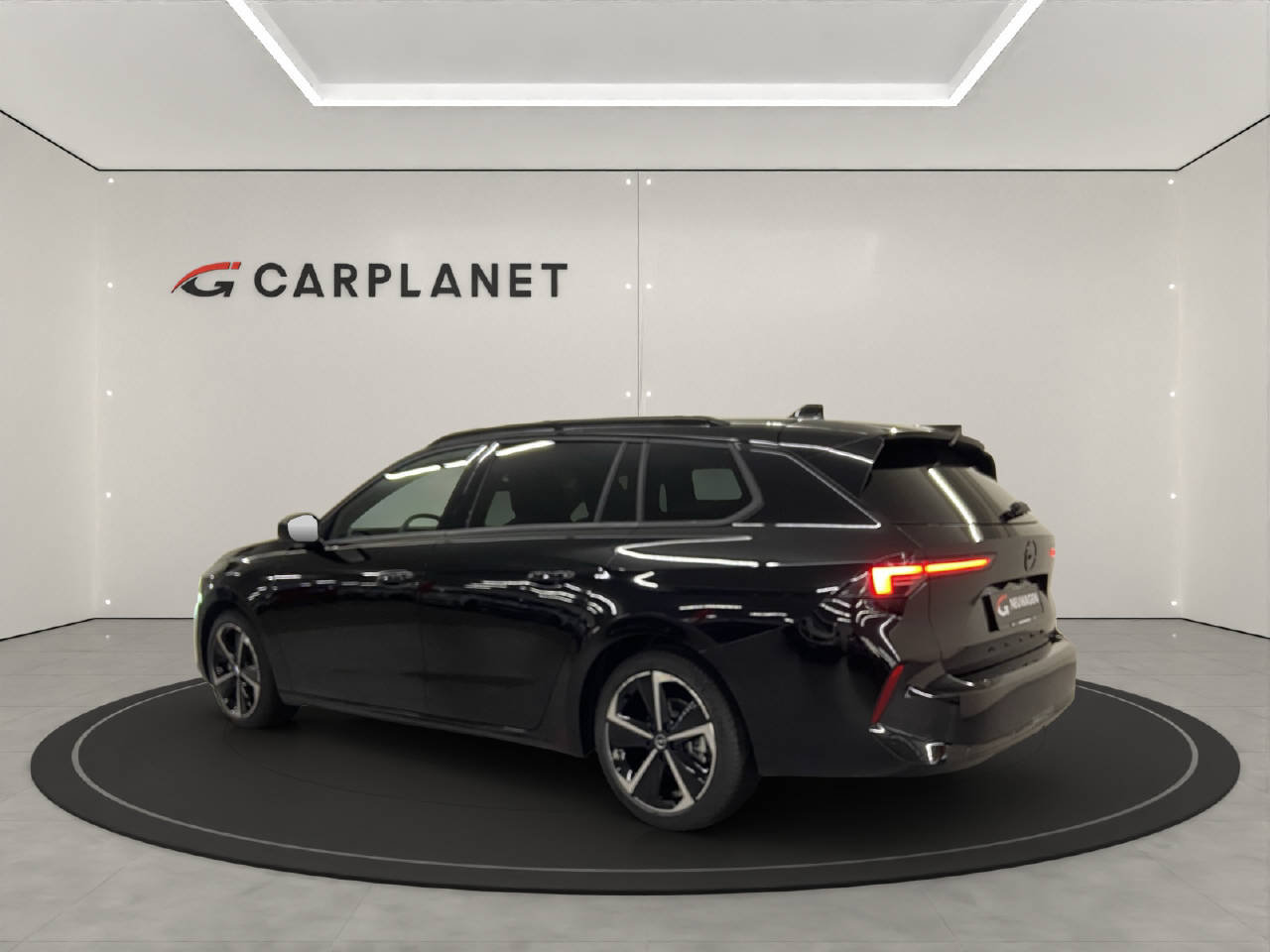 OPEL Astra Sports Tourer 1.2 T 130 GS, Petrol, Ex-demonstrator, Automatic - 3