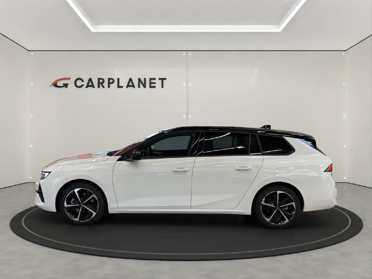OPEL Astra Sports Tourer 1.2 T 130 GS, Essence, Voiture de démonstration, Automatique - 2
