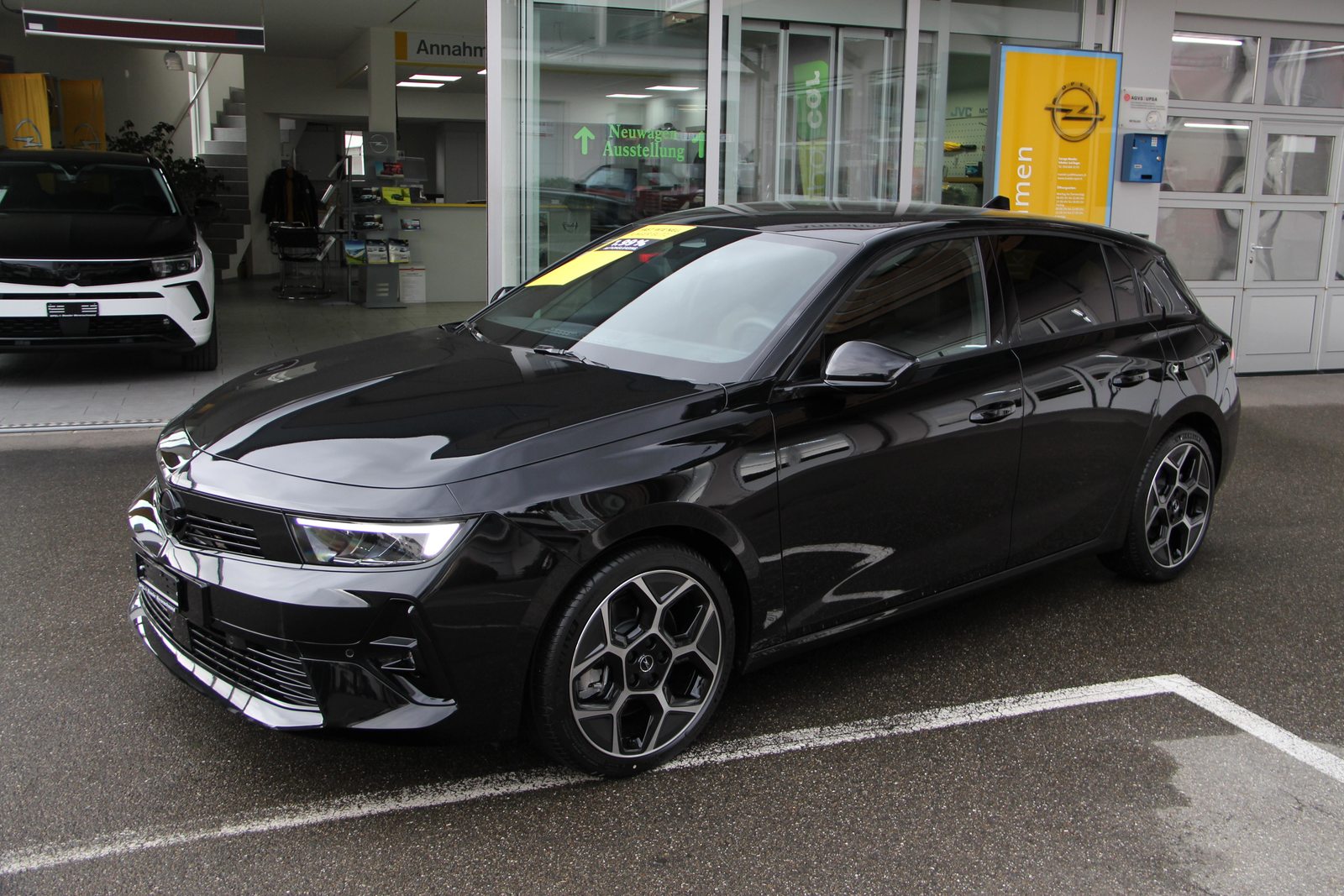 OPEL Astra 1.6 T PHEV 180 Swiss Plus