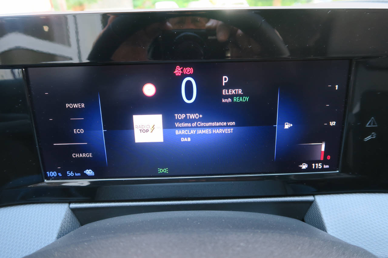 OPEL Astra 1.6 T PHEV 180 Swiss, Plug-in-Hybrid Petrol/Electric, Second hand / Used, Automatic - 6