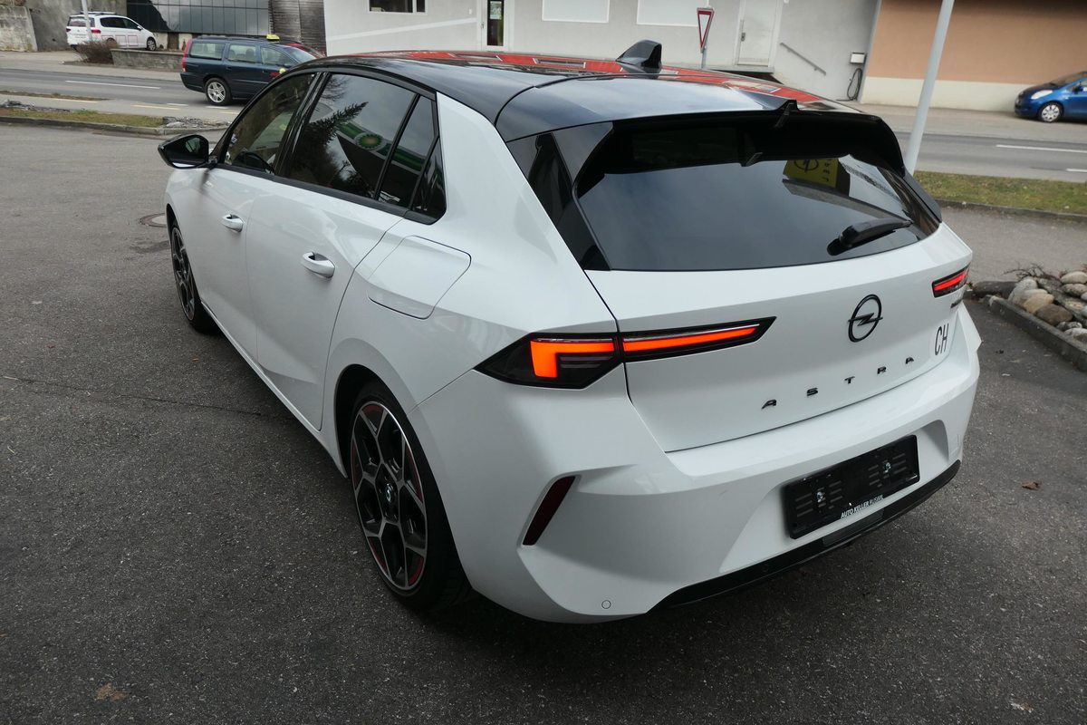 OPEL Astra 1.6 T PHEV 180 Swiss Plus, Plug-in-Hybrid Benzina/Elettrica, Occasioni / Usate, Automatico - 4