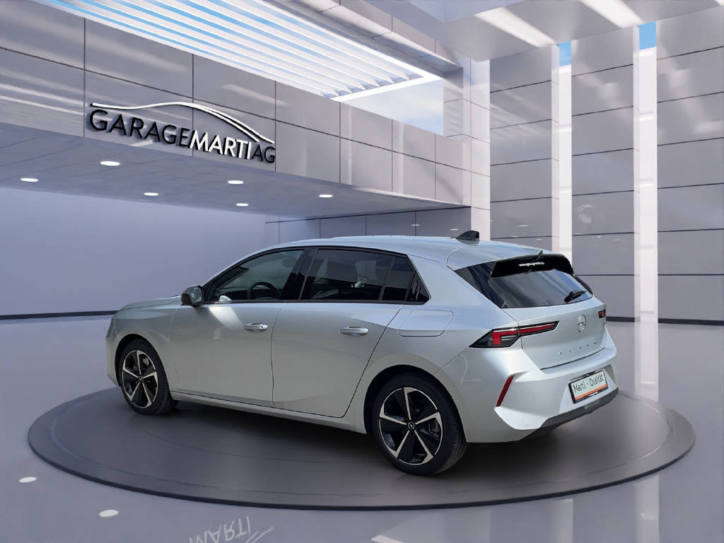 OPEL Astra 1.6 T PHEV 180 Swiss, Plug-in-Hybrid Petrol/Electric, Second hand / Used, Automatic - 4