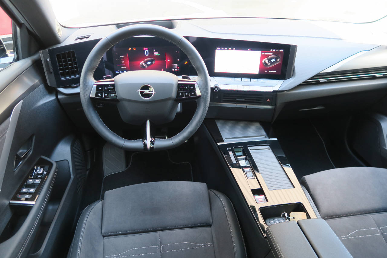 OPEL Astra 1.6 T PHEV 180 Ultimate, Plug-in-Hybrid Benzina/Elettrica, Occasioni / Usate, Automatico - 5