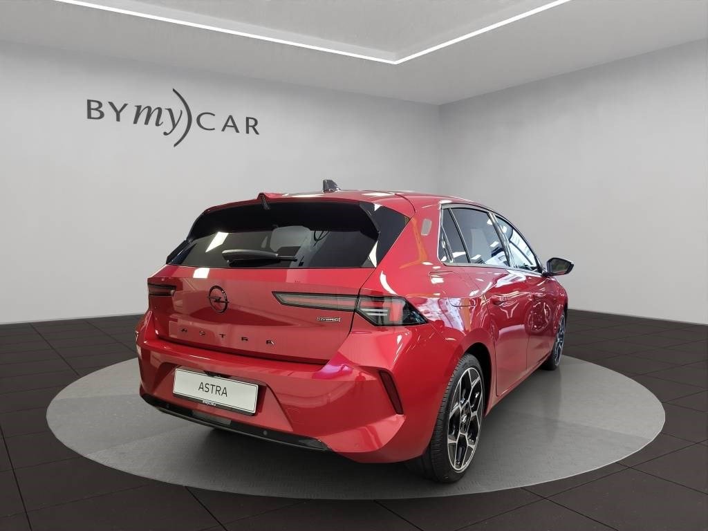 OPEL Astra 1.6 PHEV Turbo Swiss Premium A, Mild-Hybrid Benzin/Elektro, Occasion / Gebraucht, Automatik - 2